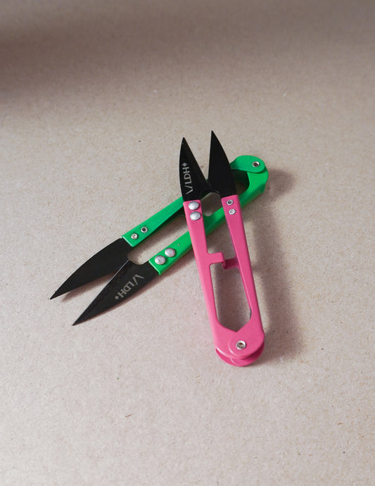 LDH thread snips for hand sewing textiles and visible mending