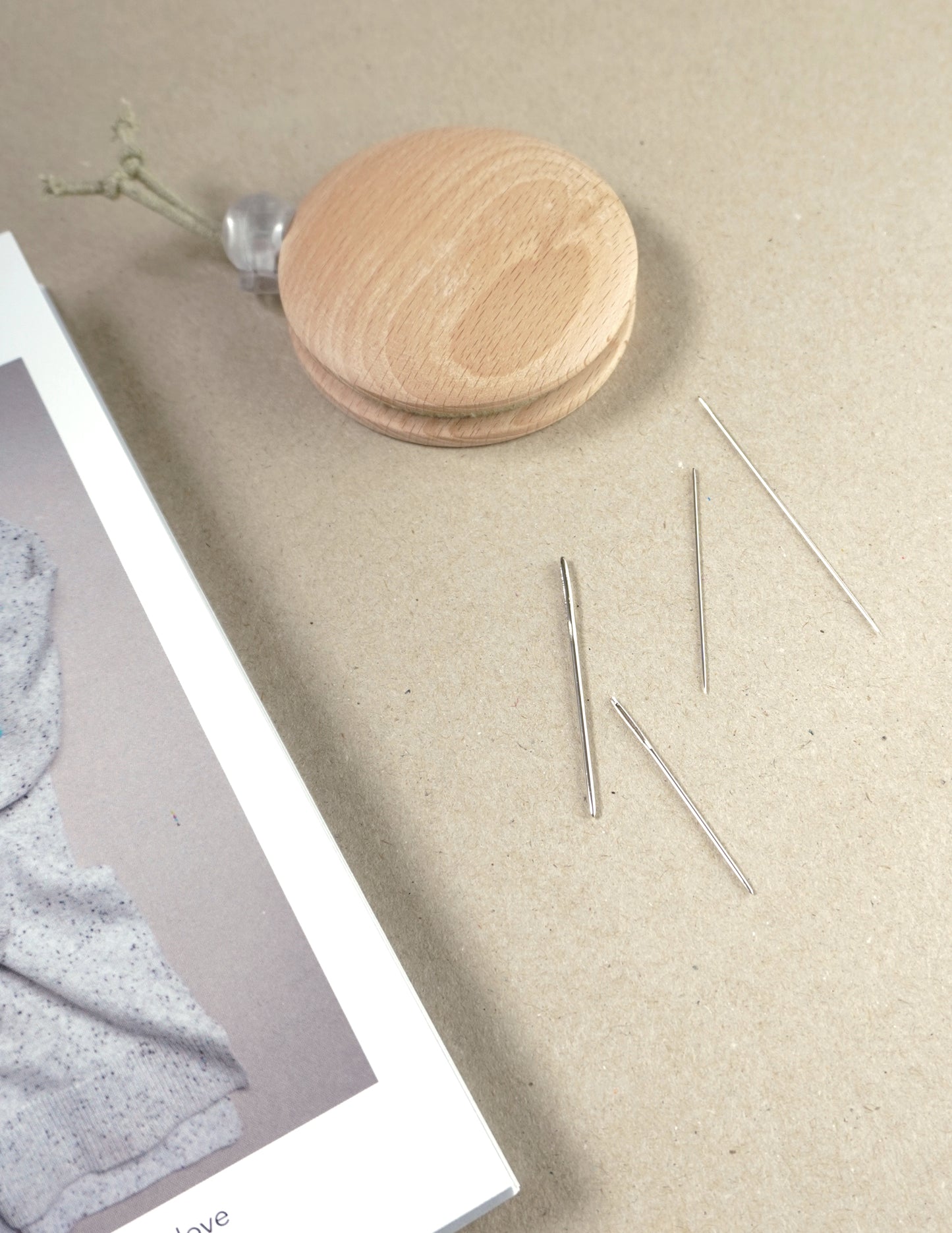 visible mending darning kit with darning disc